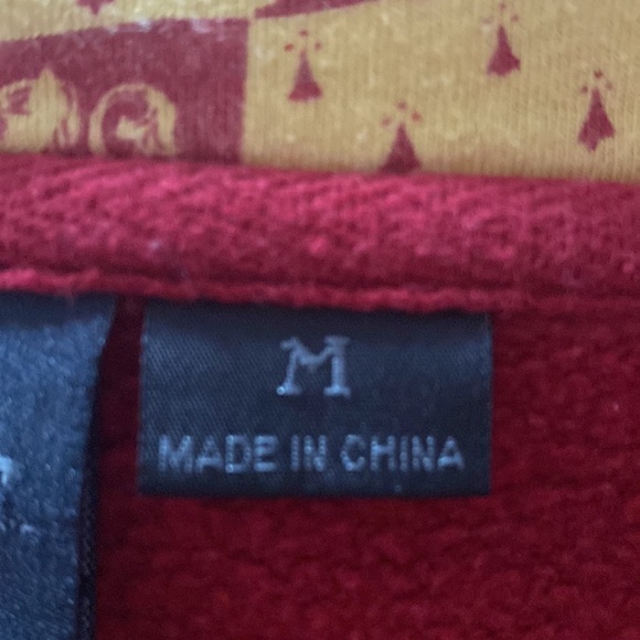 Universal Studios Harry Potter men's griffindor zip up hoodie jacket - Picture 9 of 12